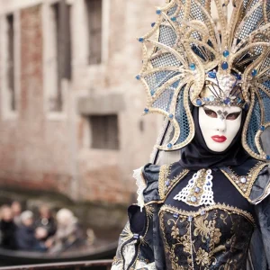 Carnevale di Venezia in giornata - Ovet