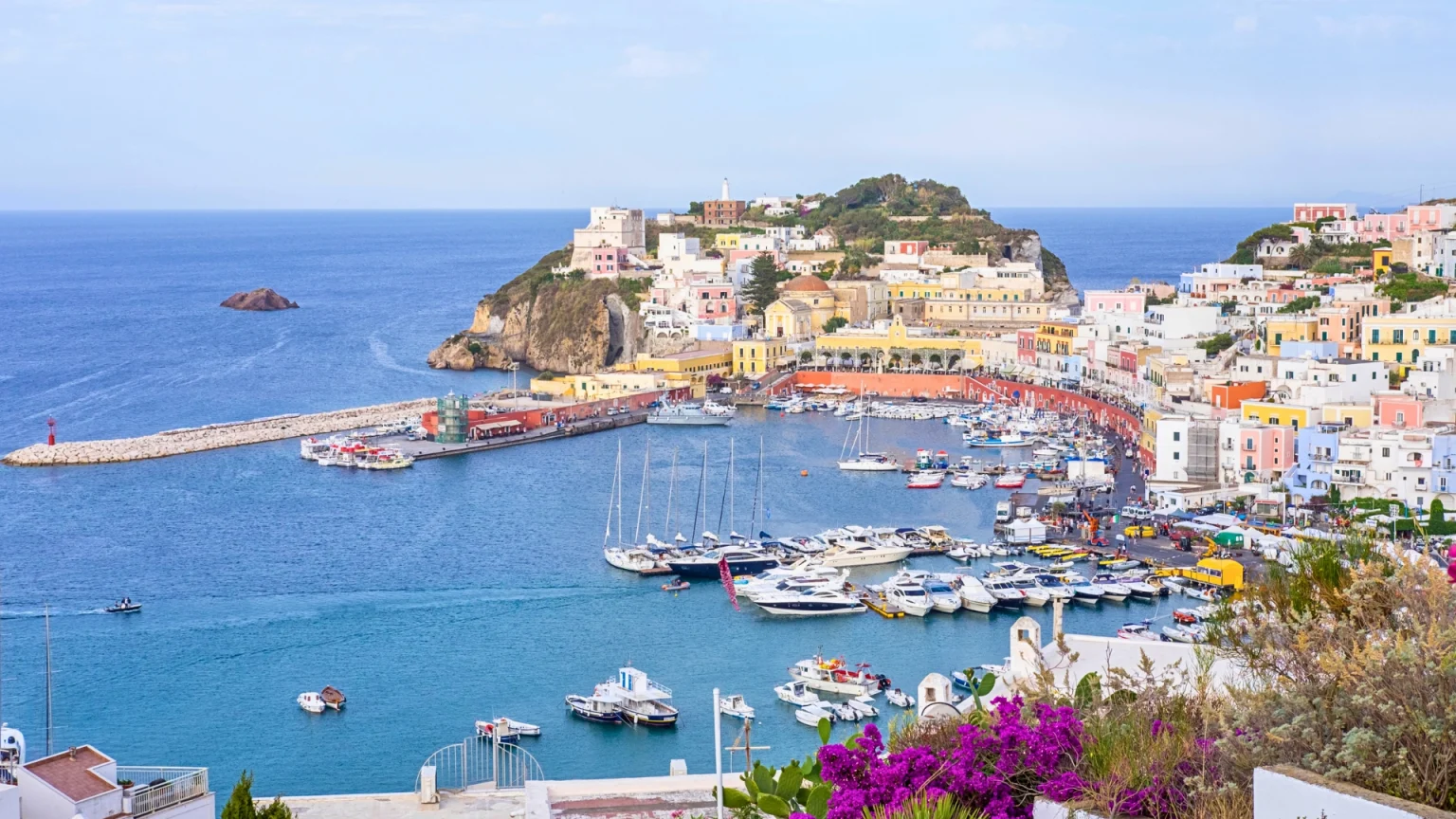 Tour della Riviera di Ulisse: l'Isola di Ponza - Ovet