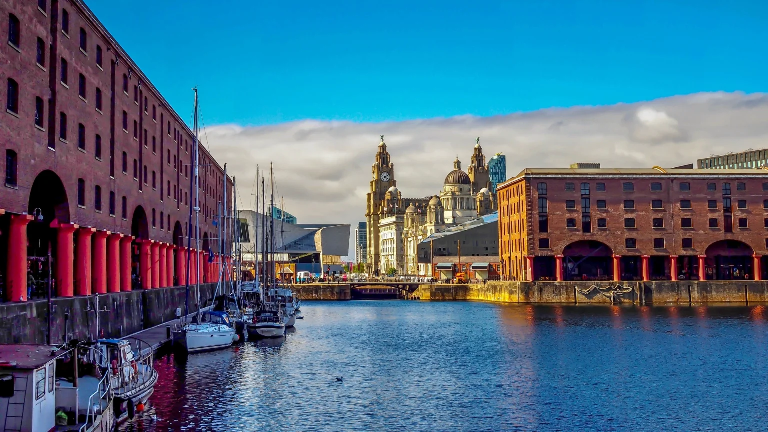 liverpool docks inghilterra beatles