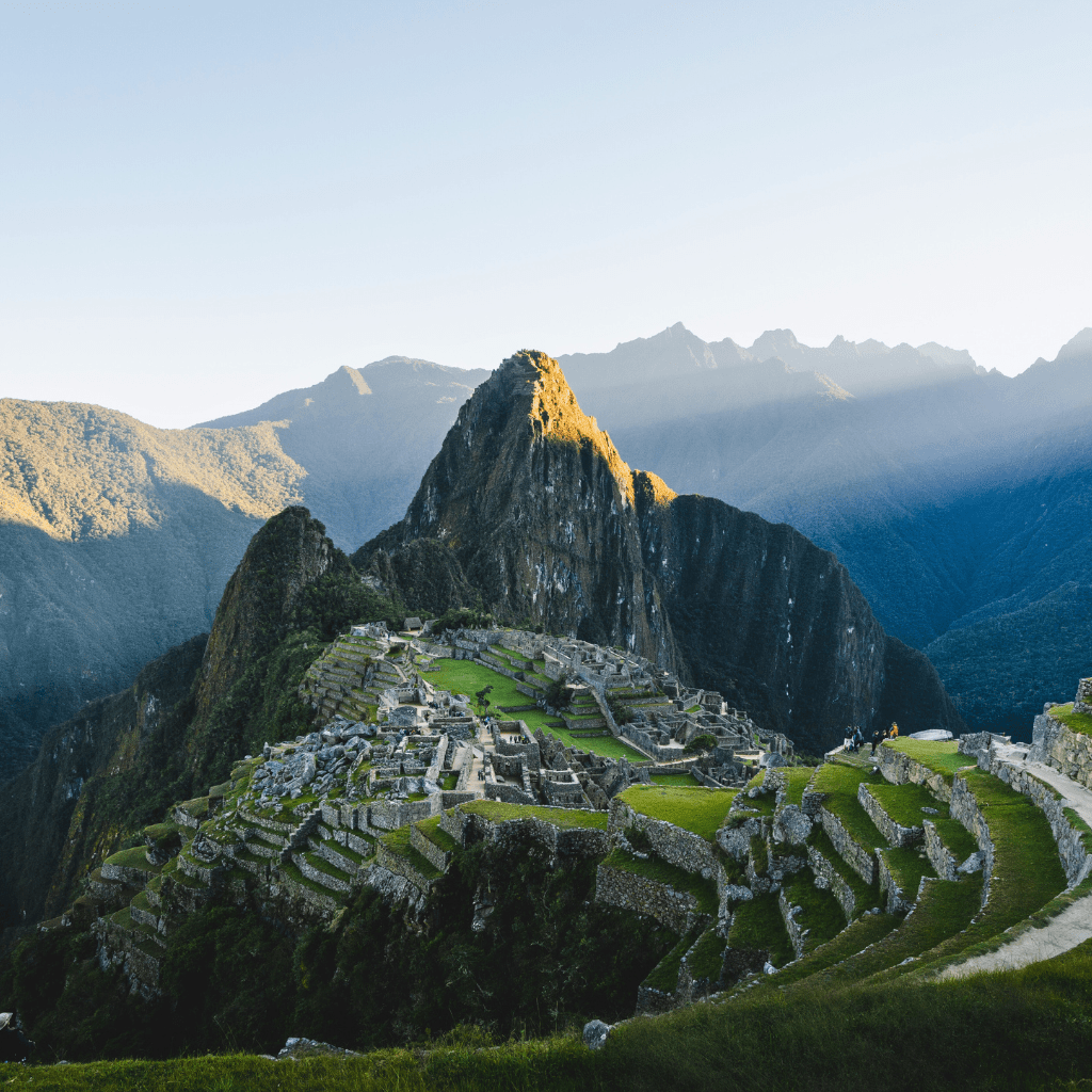 Tour Perù archeologico e montagne arcobaleno