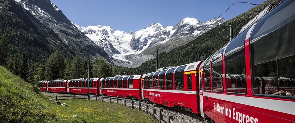 Gita col trenino del Bernina carrozza panorama - Ovet