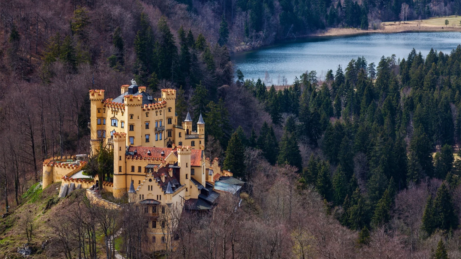 Tour castelli della Baviera: castello di Hohenschwangau - Ovet