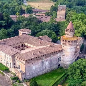 Gita a Piacenza e castello di Rivalta - Ovet